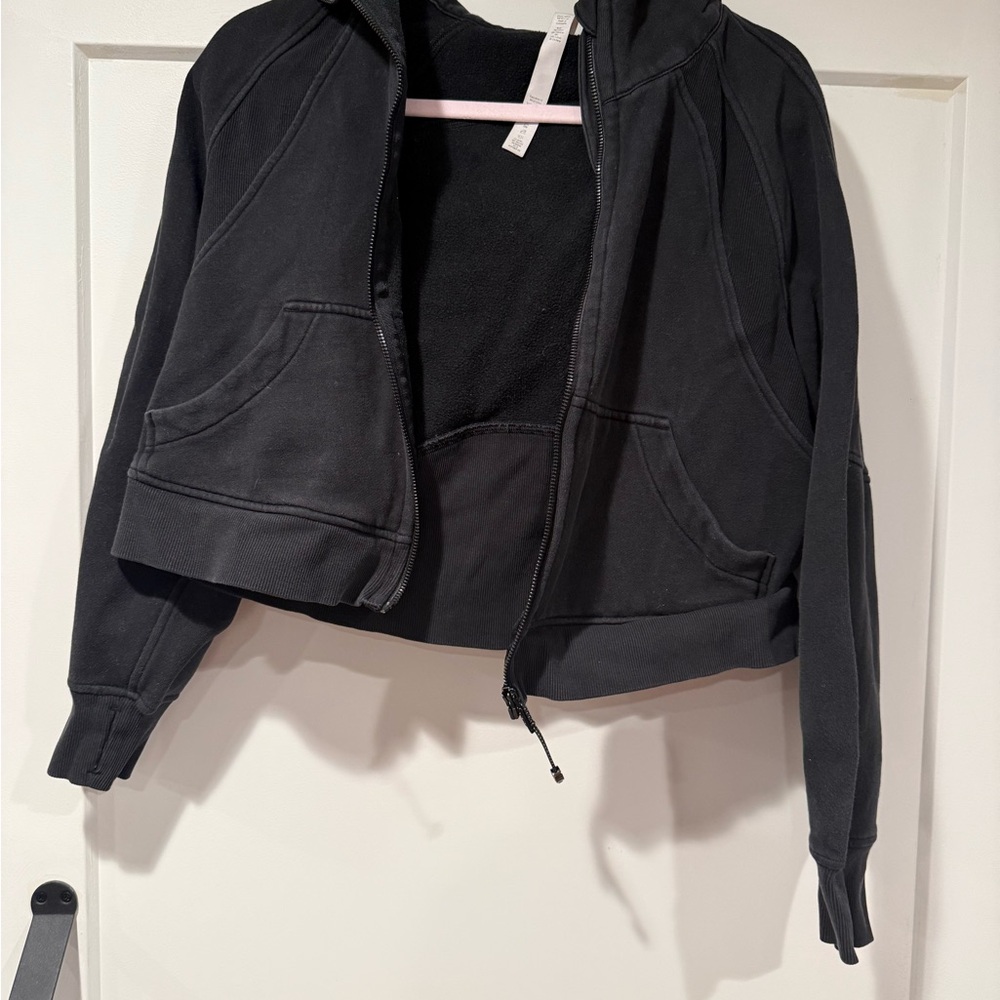 Lululemon Athletica Black Scuba Jacket with Cropped Style